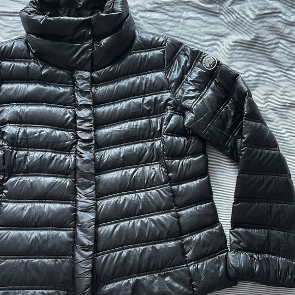 Beaumont like new light real down 🪶 size USA 16, like new jacket black color - Picture 4 of 13